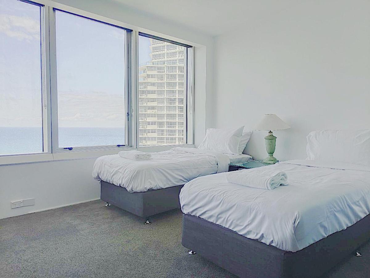 Serain Residences On 9 Hamilton Avenue Gold Coast Extérieur photo