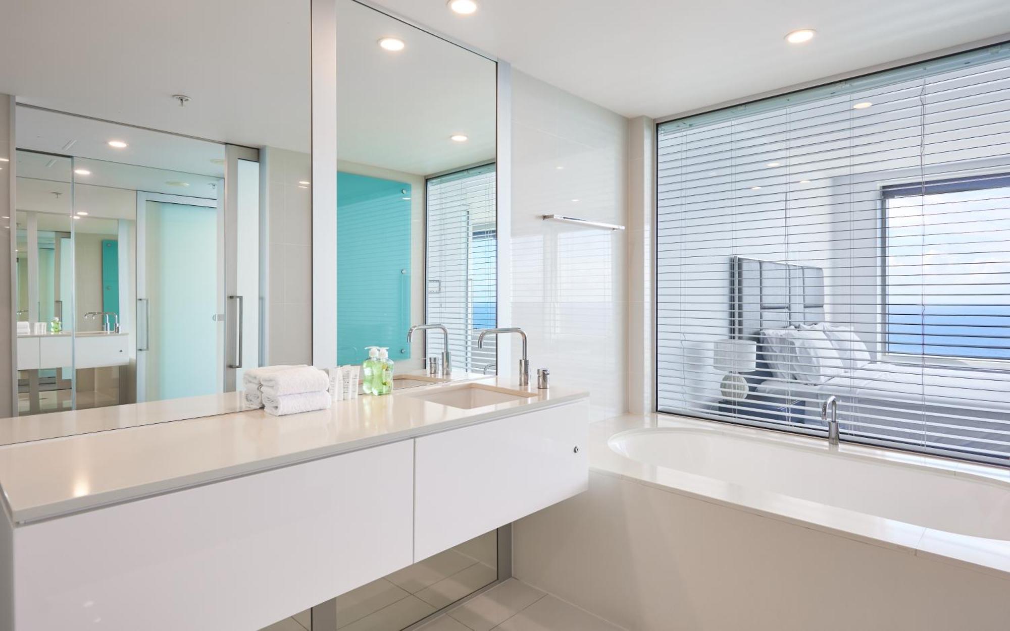 Serain Residences On 9 Hamilton Avenue Gold Coast Extérieur photo