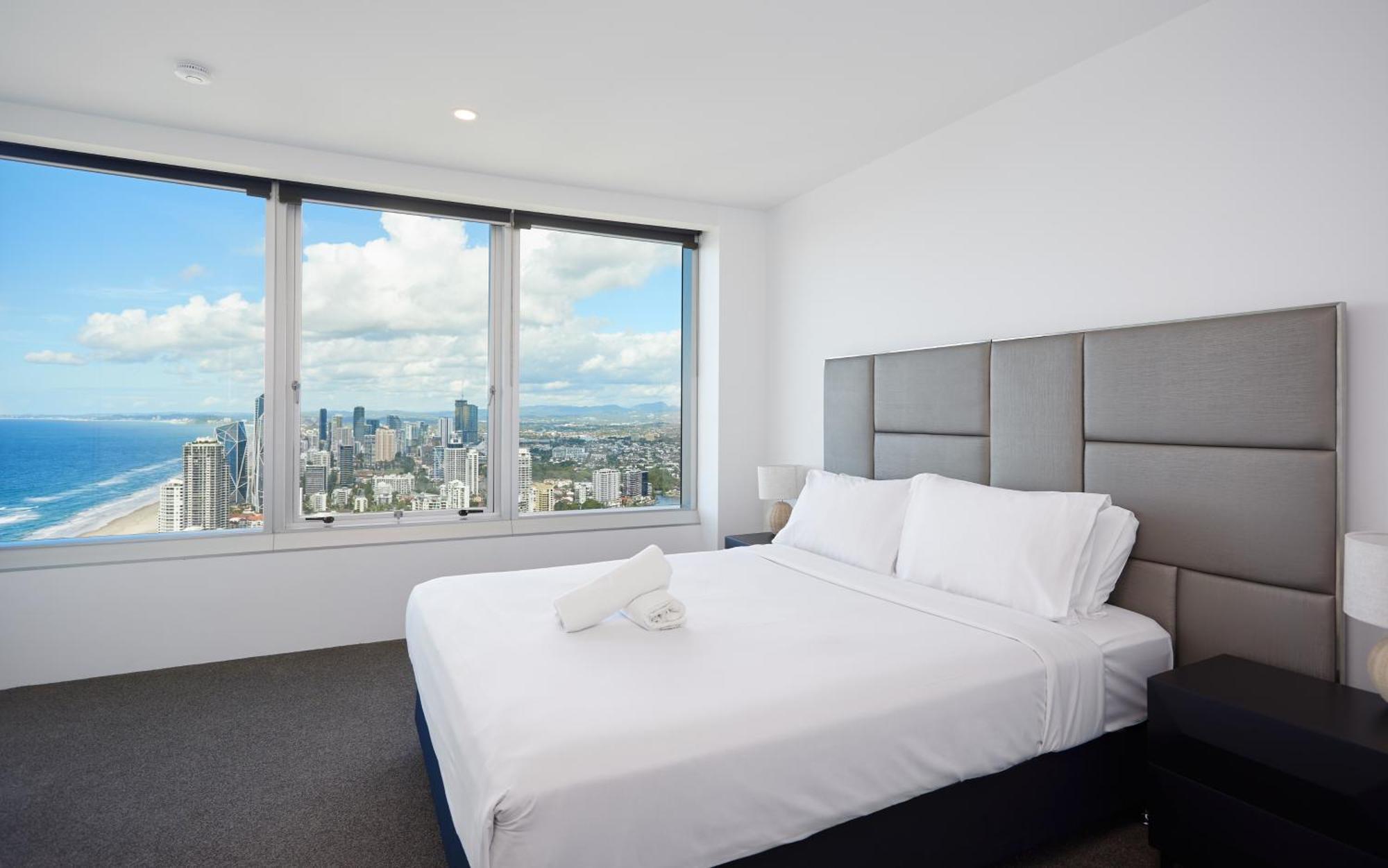 Serain Residences On 9 Hamilton Avenue Gold Coast Extérieur photo