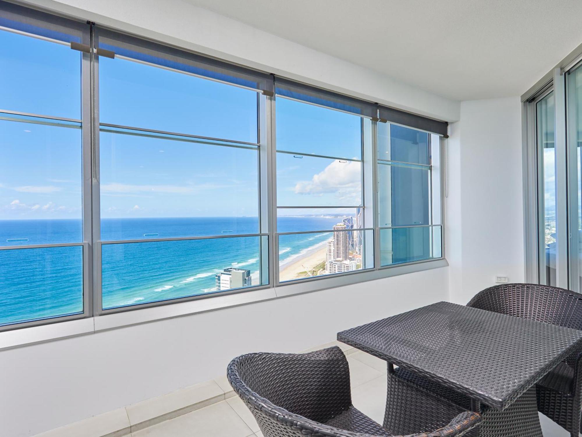 Serain Residences On 9 Hamilton Avenue Gold Coast Extérieur photo